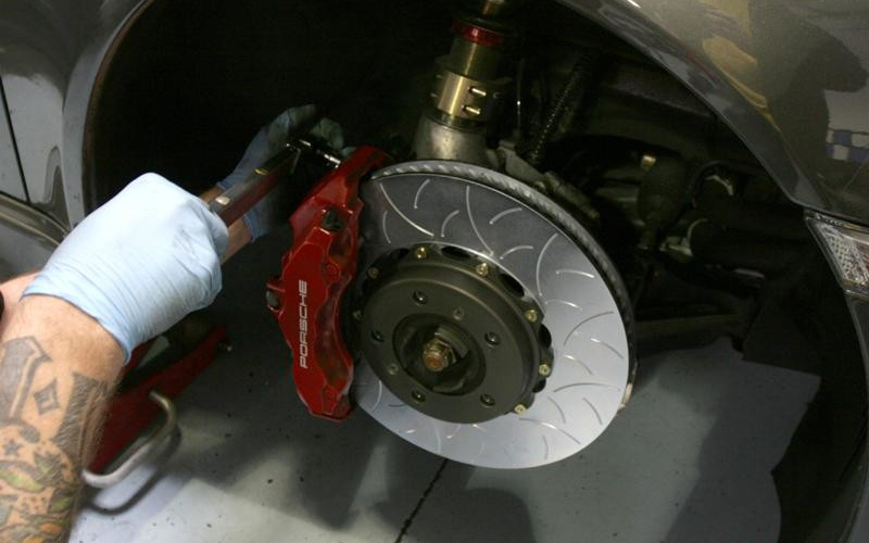 Brake Fluid-Flush-4.jpeg