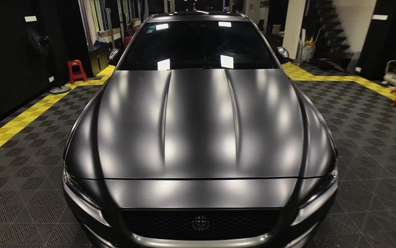 Jaguar%20Anthracite%20Matte%20Metallic 7