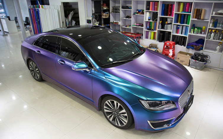 Lincoln%20Shift%20Effect%20Cast%20Matte%20Metallic%20Purple 3