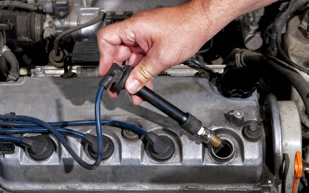 Spark%20Plugs%20Replacement%20Service 2