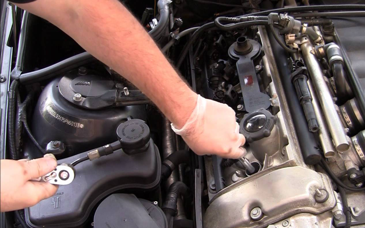 Spark%20Plugs%20Replacement%20Service 4